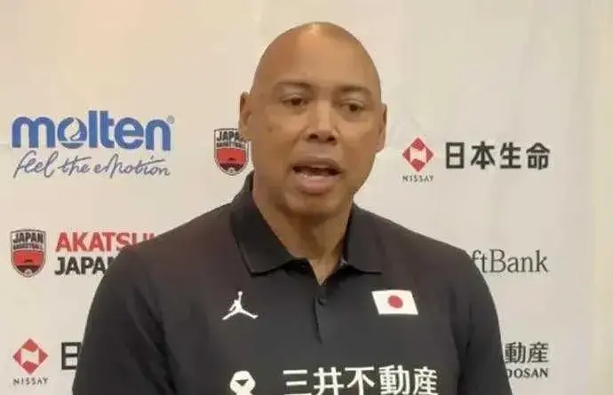 stron, 卫冕冠军中