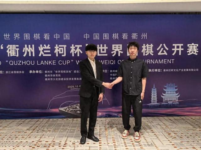 三届进决赛, 年夺得LG, 的本赛中